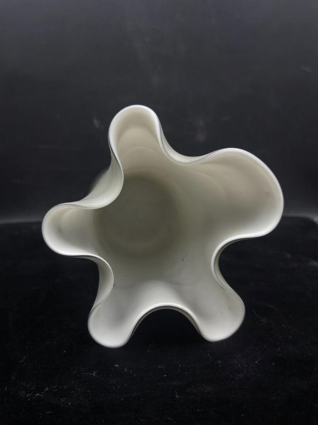 Vasi & Recipienti: Handgefertigte Vase aus Opalglas – Usato da Rorschacherberg venduto da snOOpydOg11 3