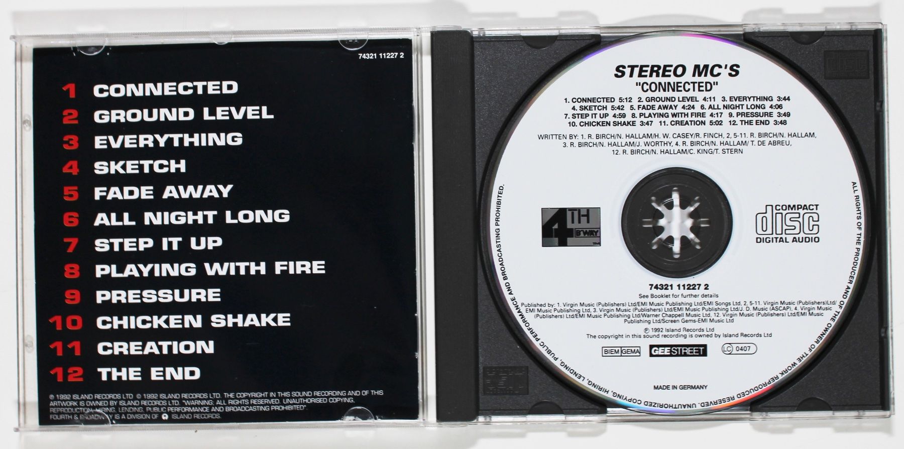 CD: CD - STEREO MC'S - CONNECTED 1. Auflage 2001 – Usato da Brüttisellen venduto da Collector-Corner 1