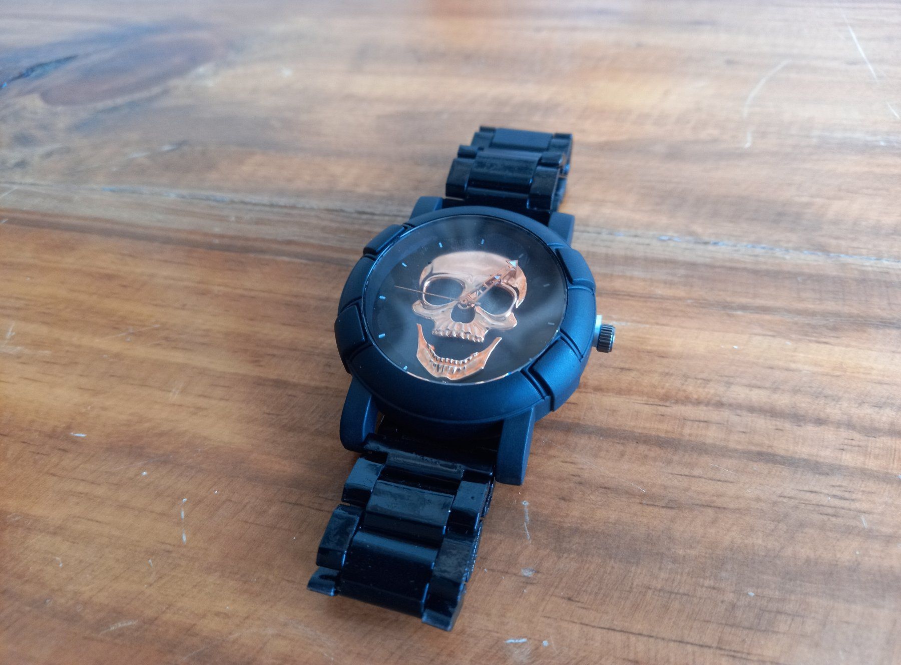 Orologi: Quarzuhr aus Edelstahl Totenkopf 3D Steampunk – Nuovo e nell'imballaggio originale da Lausanne venduto da WATCH-WORLD