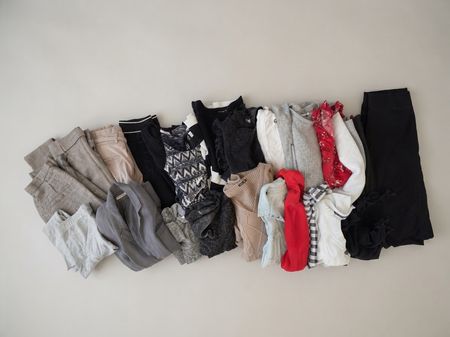 Grosses Damen-Kleiderpaket (26 Teile) Gr. S/M, ab 1 Fr.