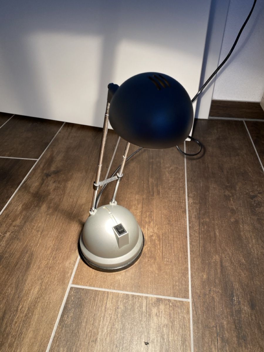 Lampes: Lampe de bureau réglable – D'occasion à Treyvaux par MLRL