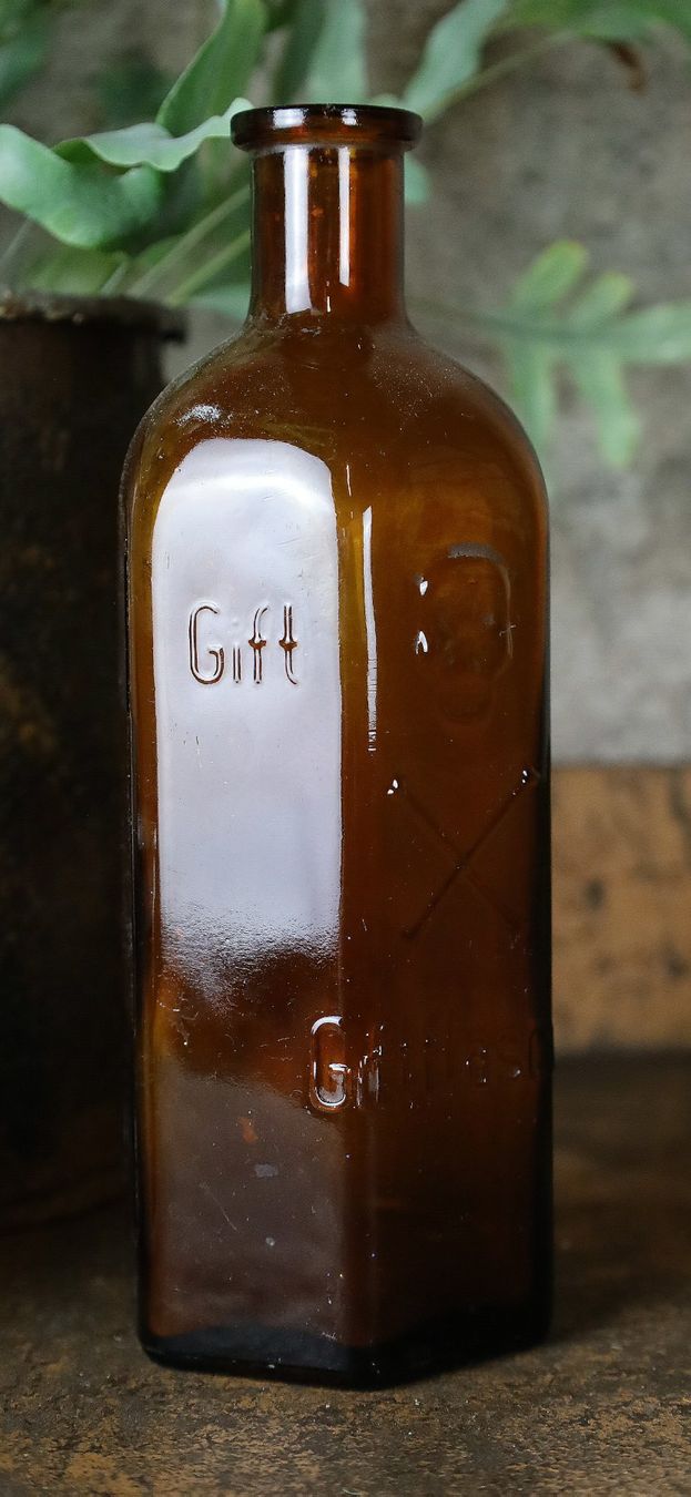Laborzubehör: alte Giftflasche 500 ml – Gebraucht aus Birrwil von brandschatz_birrwil 3