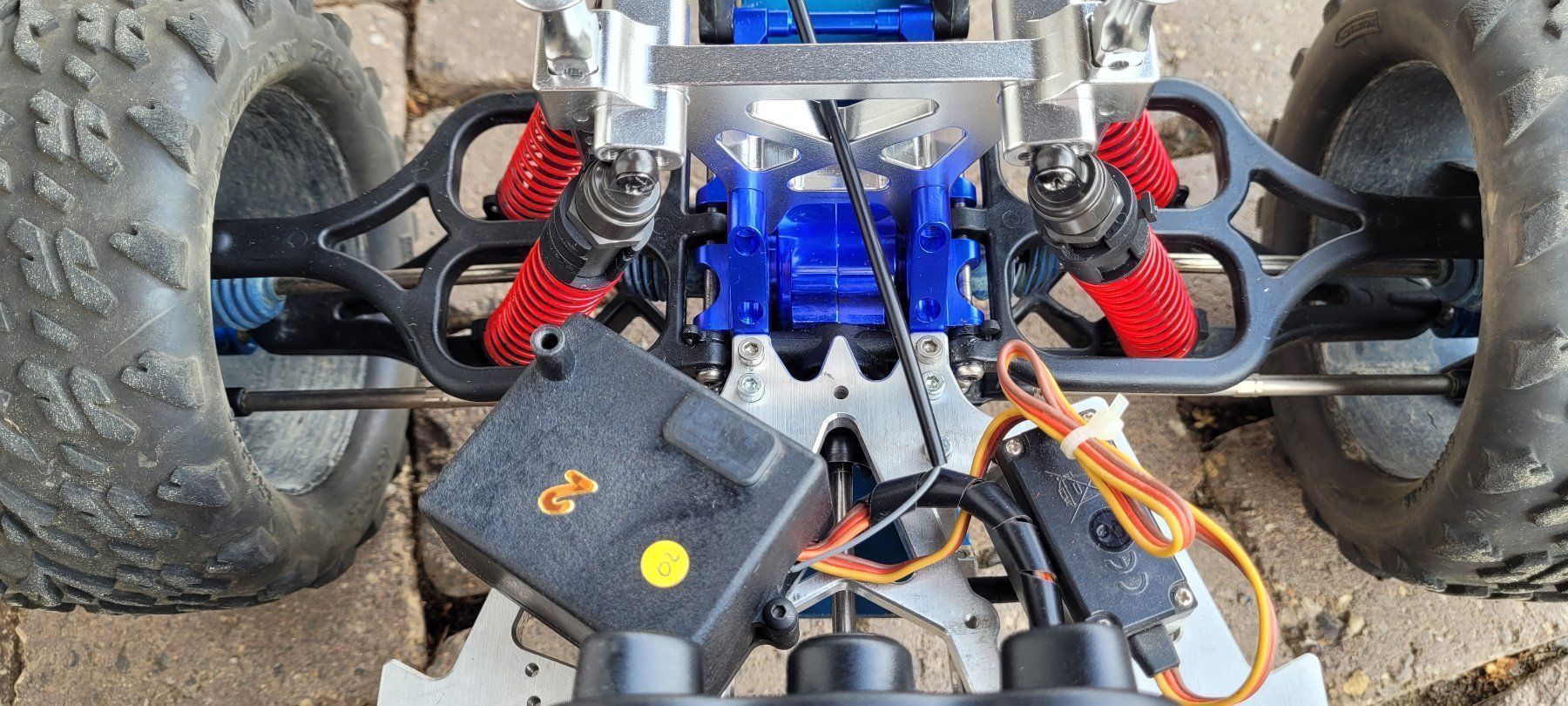 Modellismo RC: Traxxas E-Maxx Brushless - Alu Monster – Usato da Merenschwand venduto da Robin2 2