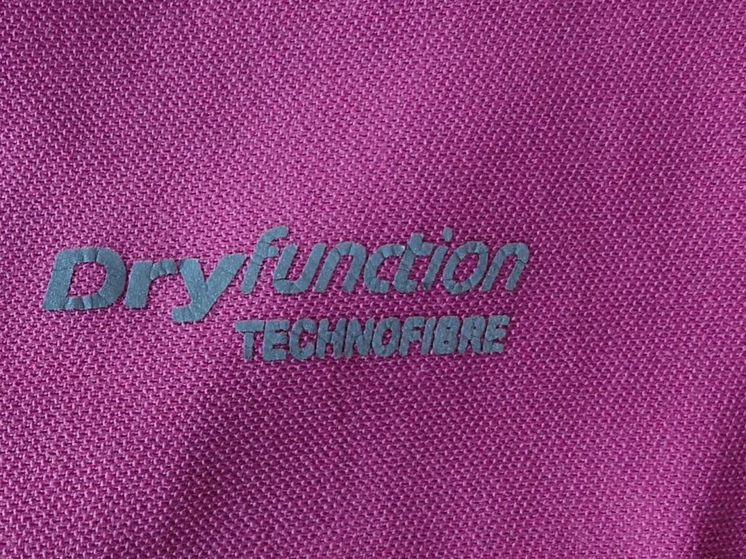 CMP Camicette, T-shirt & Top: Funktions-T-Shirt CPM Gr. 140 – Usato da Lostorf venduto da prikyb 5