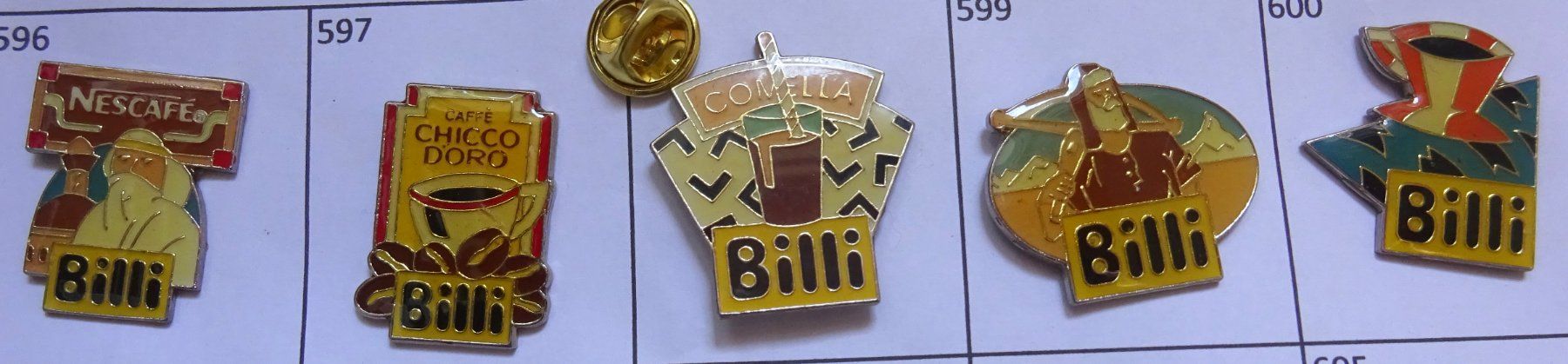 Placchette & Badge: 5 Pin BILL Nescafe, Comella – Usato da Utzenstorf venduto da BUtter81
