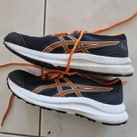 Tolle Asics Contend 8  Laufschuhe, Gr 37, Top Zustand