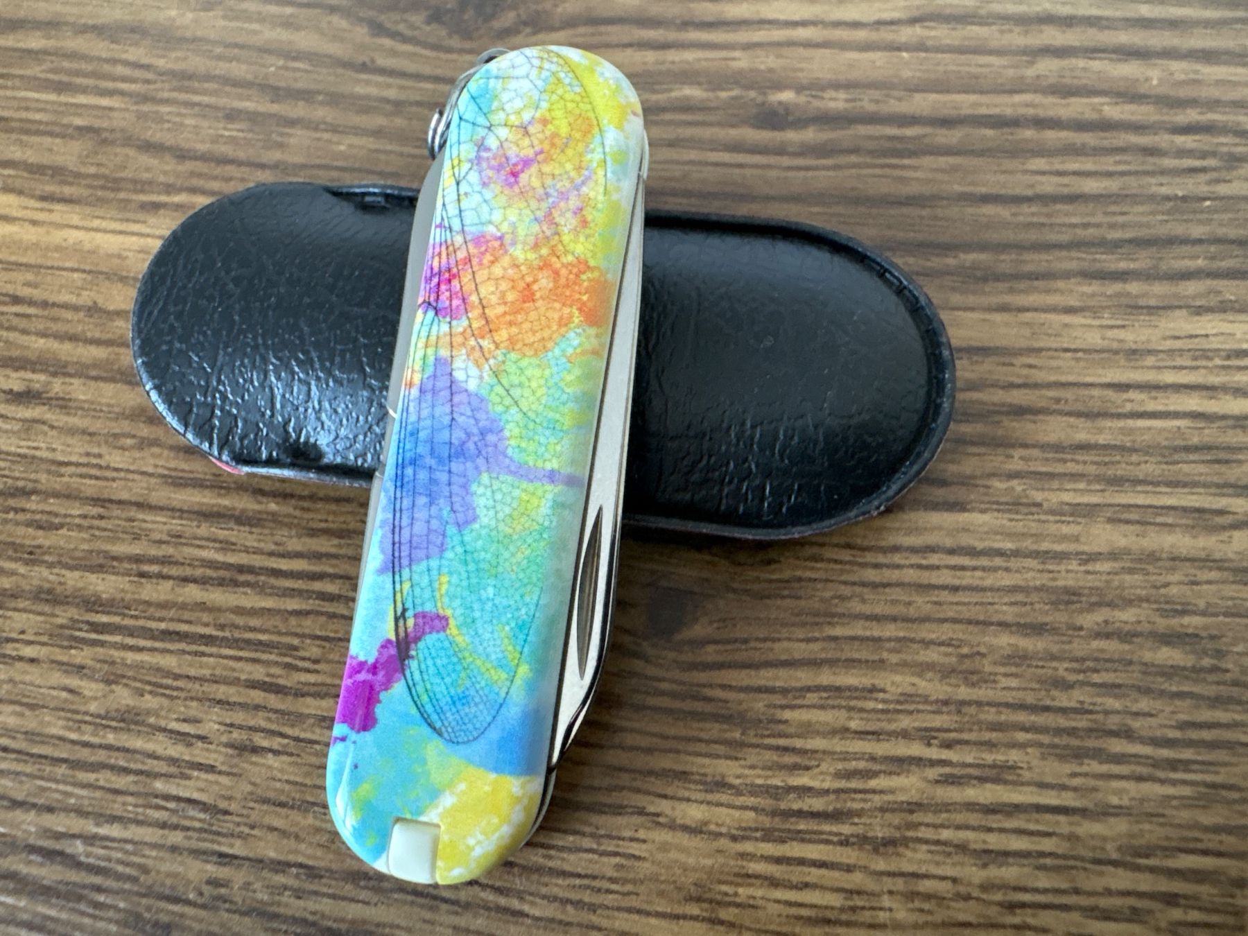Victorinox Couteaux de poche: VICTORINOX - Classic Limited Edition 2017 - Dragonfly – Neuf (Voir description) à Andwil SG par Rainboli 9