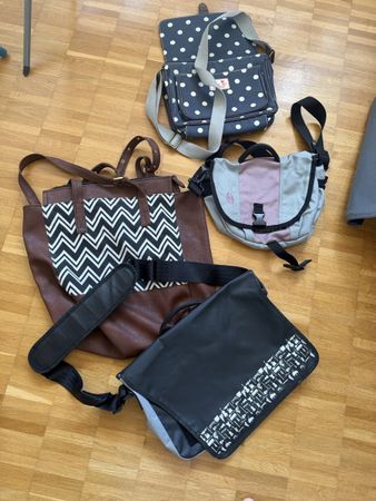 Taschen Set vier verschiedene Modelle gebraucht