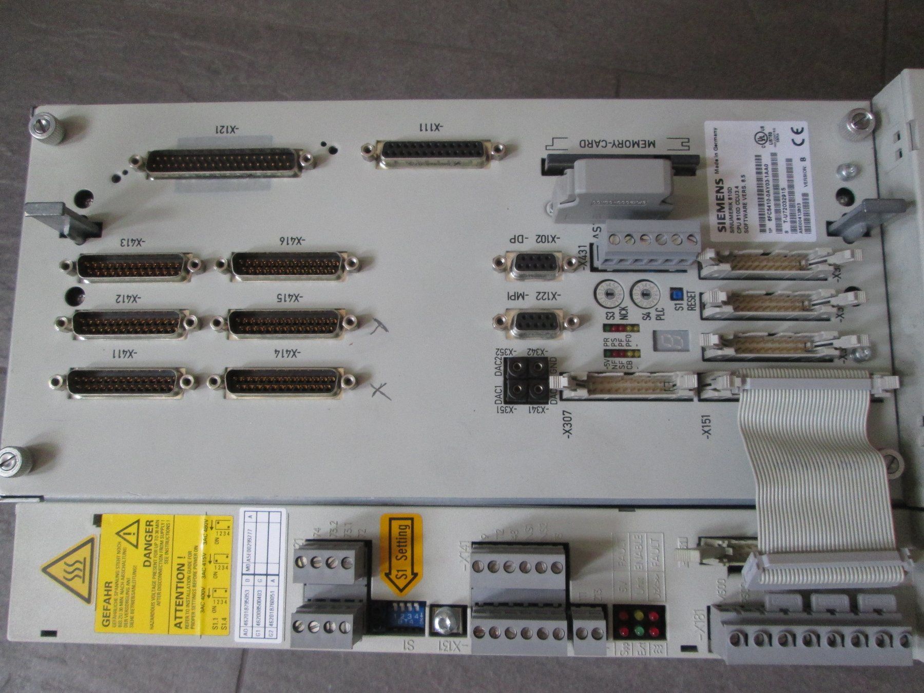 Siemens Elektronikbauteile: Siemens Sinumerik 810D CPU mit Simodrive – Gebraucht aus Steffisburg von Schwabis 8