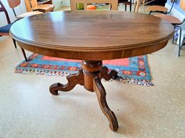 Antiker Tisch (Oval 85 x 110 cm)
