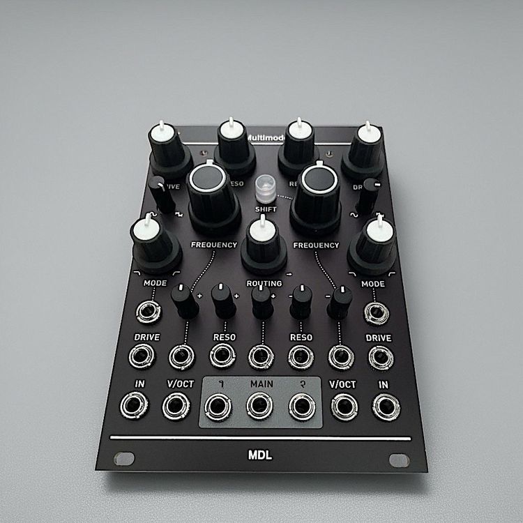 Strumenti musicali: MDL Music Dual Multimode Filter (Mutable Blades) Eurorack – Nuovo e nell'imballaggio originale da Oberburg venduto da MDLMusic 2