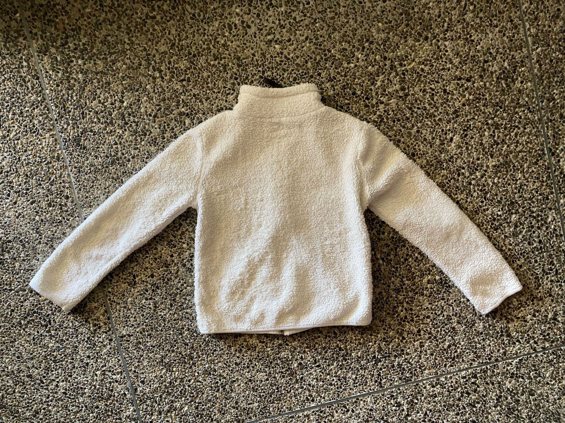 H&M Maglioni & Felpe: Jacke, Jäggli, Pullover, ca. Gr. 134 – Usato da Aetingen venduto da Nadinsky 2