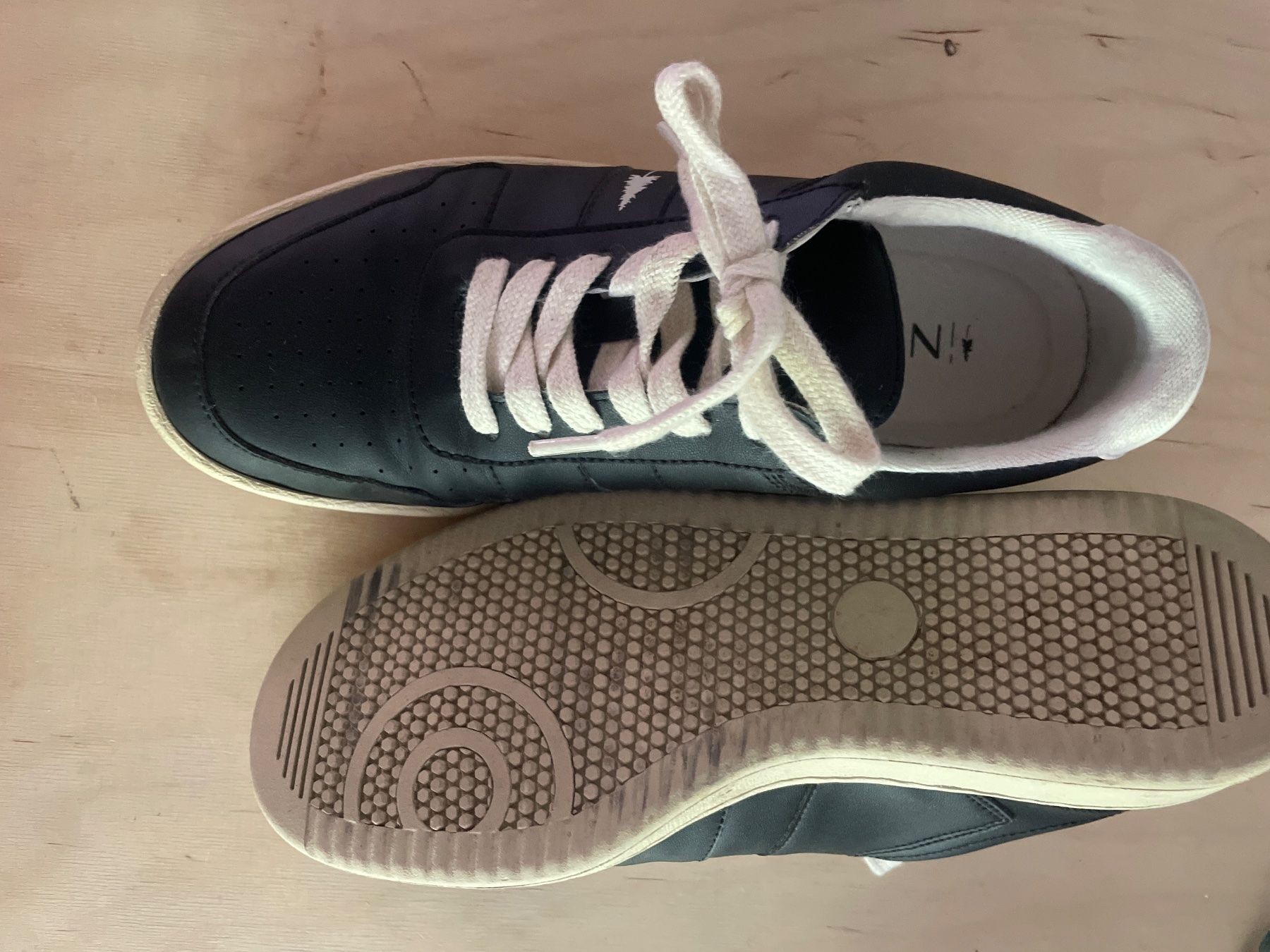 Nikin Scarpe da uomo: Nikin Schuhe 41 – Usato da Zürich venduto da ele_n2mn 1