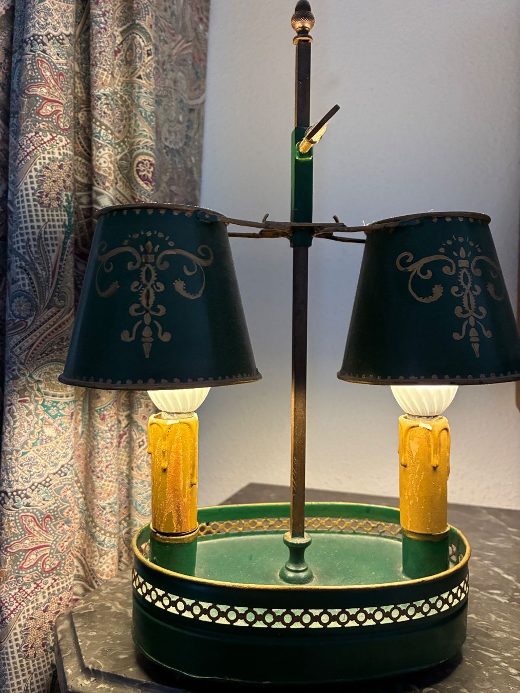 Lampade: Lampe ancienne metal – Usato da Aubonne venduto da anisa75017