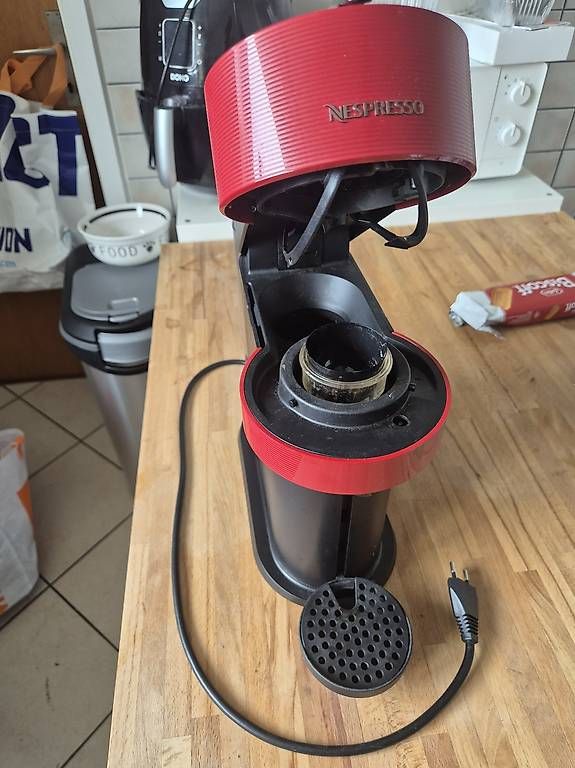 Nespresso Macchine per caffè & Macchine per espresso: Nespresso Vertuo Next – Usato da Zufikon venduto da Ayla2018 2