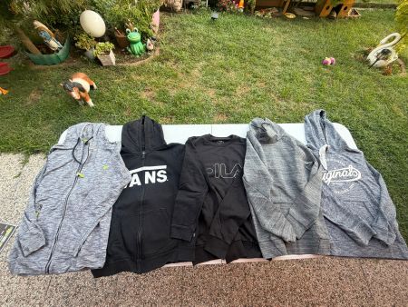 Kleiderpaket für Herren (Gr. S) - Vans, Fila, ..