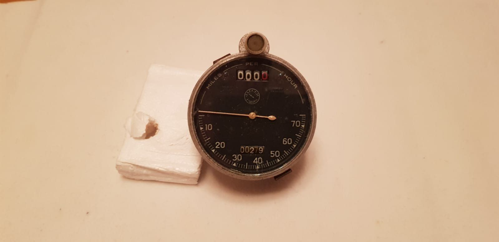 Accessori per altri veicoli: Jaeger Paris Tachometer in Miles – Usato da Zug venduto da Qayqay0