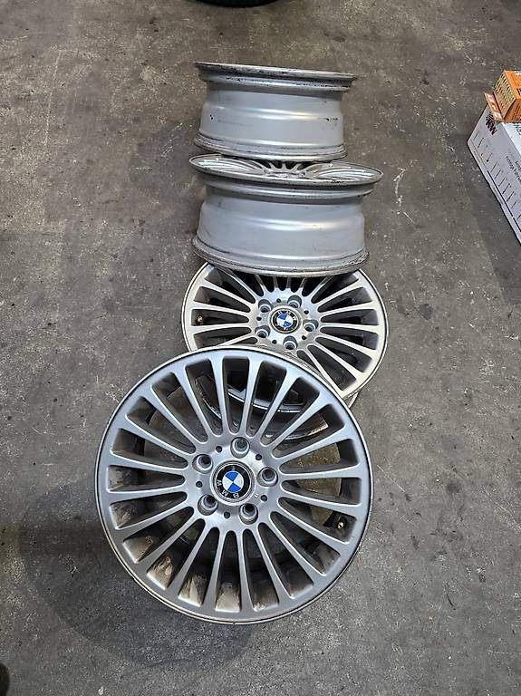 Cerchioni: Bmw e46 styling Felgen 48 – Usato da Niedergösgen venduto da Zecinha 2