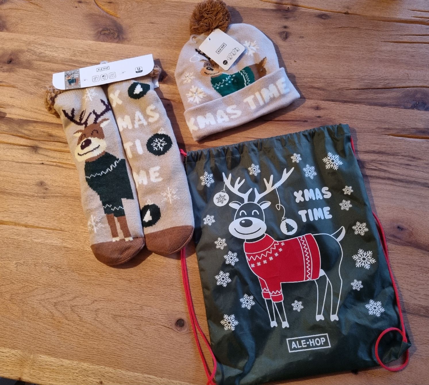 Lots de vêtements: Winterset / Christmas Set – Neuf avec emballage d'origine à Schöftland par kosi86