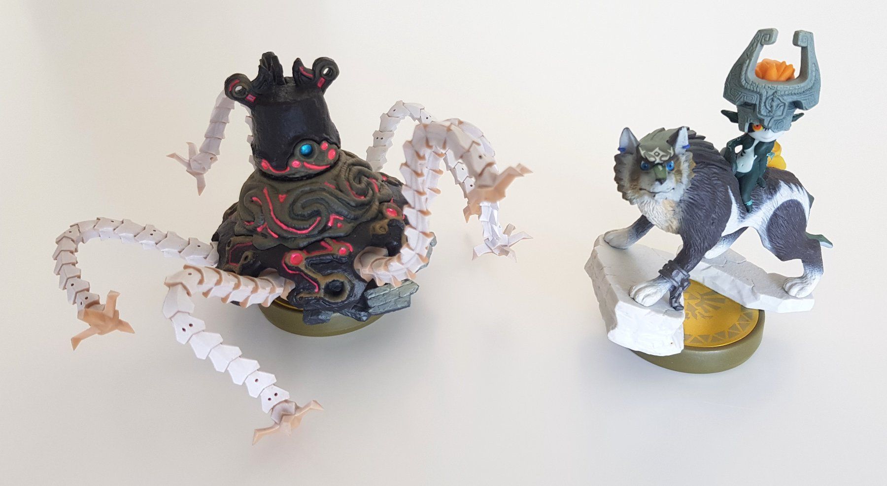 Nintendo Figuren: Amiibo Figuren - Guardian und Wolf-Link – Gebraucht aus Oberglatt ZH von jawormmx