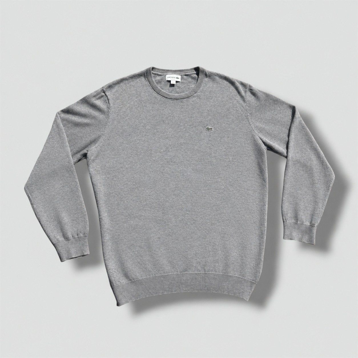 Lacoste Maglioni & Felpe: Lacoste grey classic retro sweatshirt – Usato da St. Gallen venduto da sourced_limited