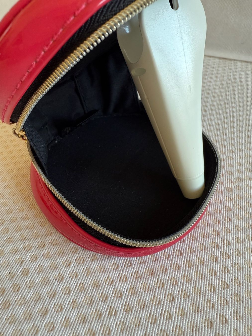 Saint Laurent Custodie per cosmetici: Yves Saint Laurent  - trousse à maquillage – Usato da Sion venduto da accroshoes 3