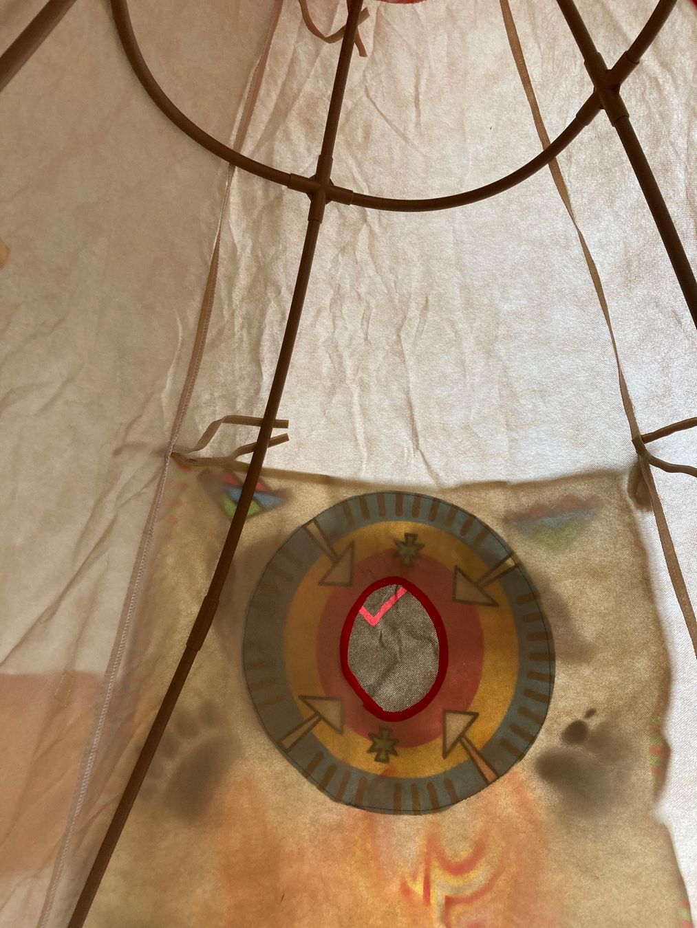 Giocattoli: Tipi Zelt für Kinder – Usato da Bern venduto da ava_l8tk 4