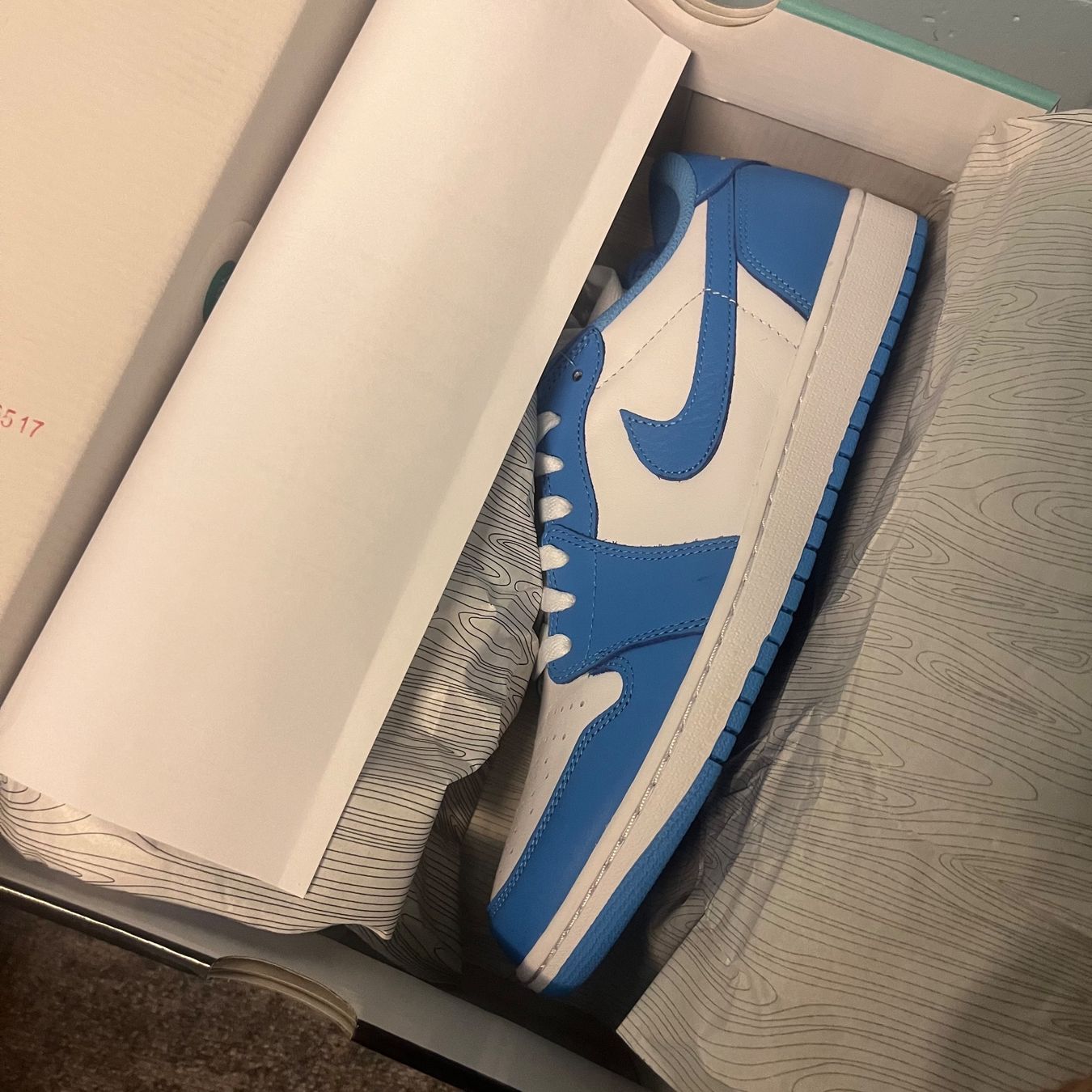 Nike Scarpe da uomo: Nike Jordan 1 Low x SB UNC – Nuovo (secondo la descrizione) da Winterthur venduto da LaBodega
