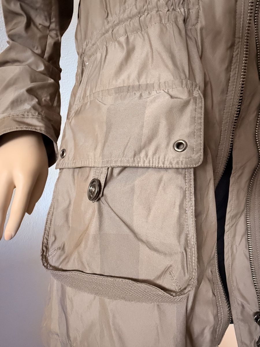 Burberry Giacche: BURBERRY JACKET \ M – Usato da Zollikon venduto da ces-chic 5