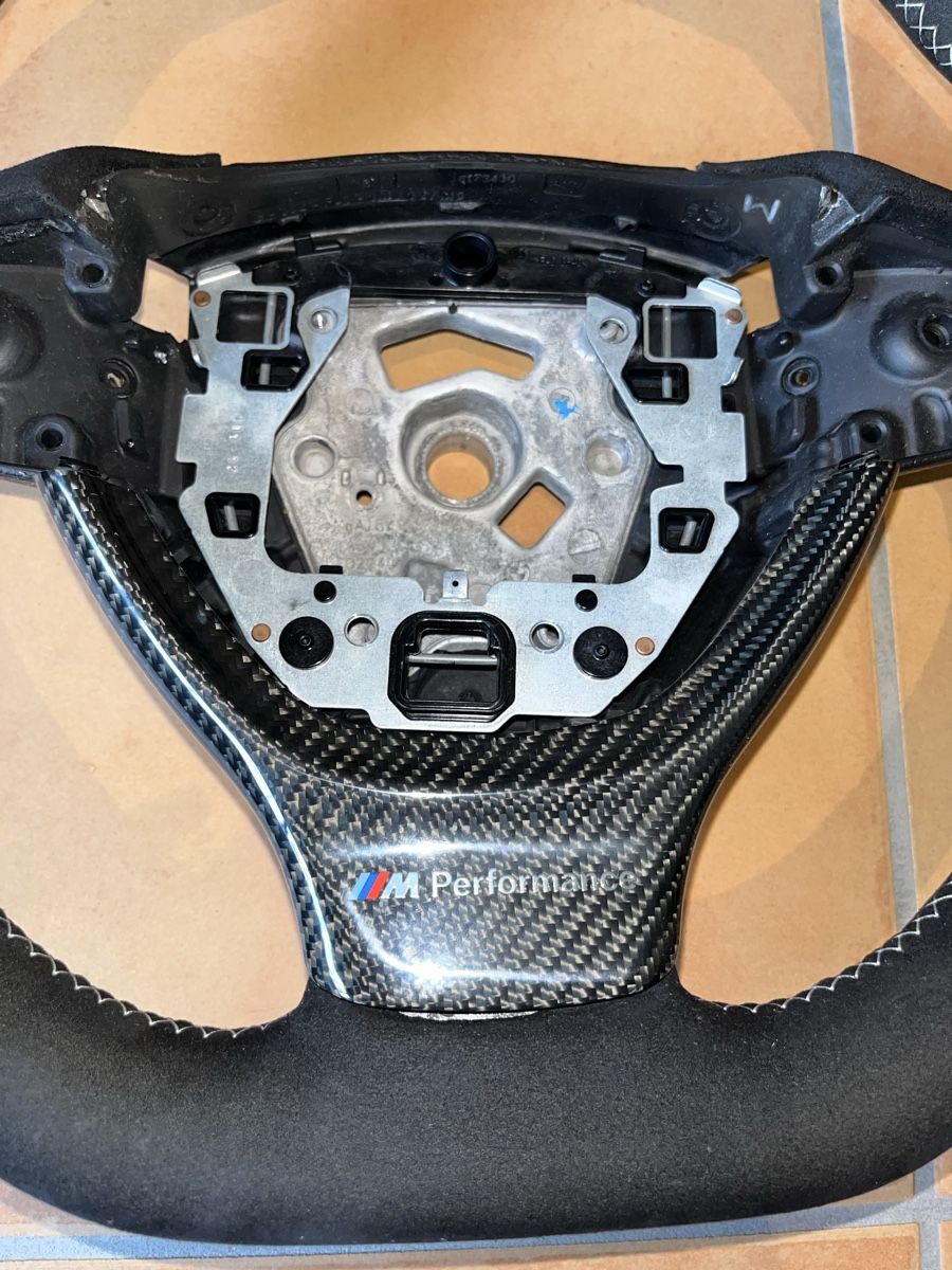 BMW Accessori per altri veicoli: BMW Performance Lenkrad – Usato da Näfels venduto da lau_gwq8 1