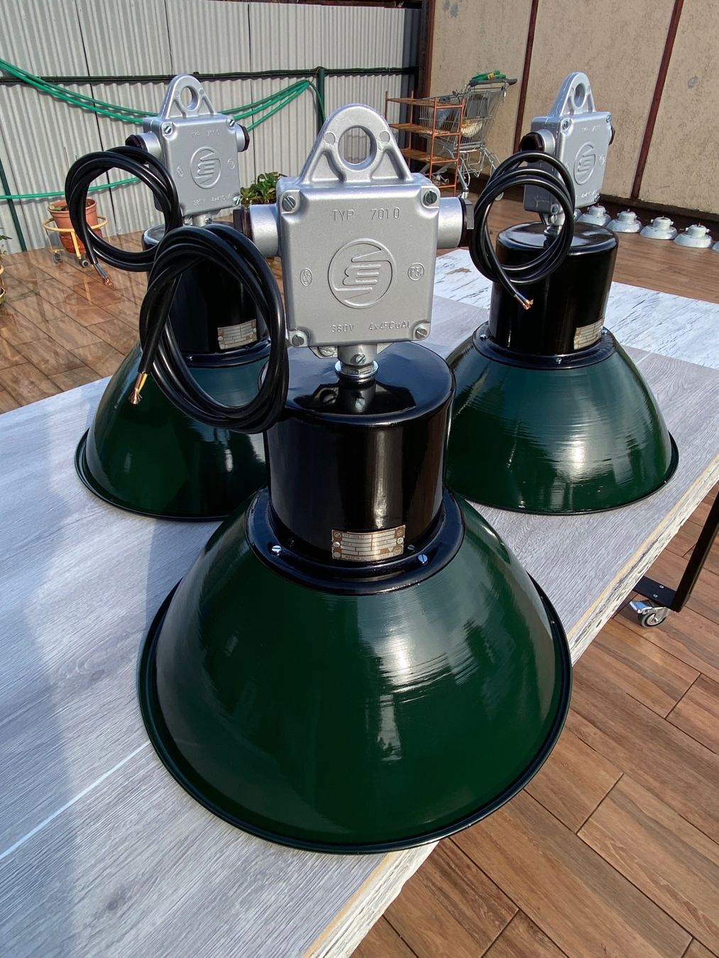 Lampade: 3 Original Industrielampen – restauriert & bereit – Usato da Zweisimmen venduto da Belinator1969 1