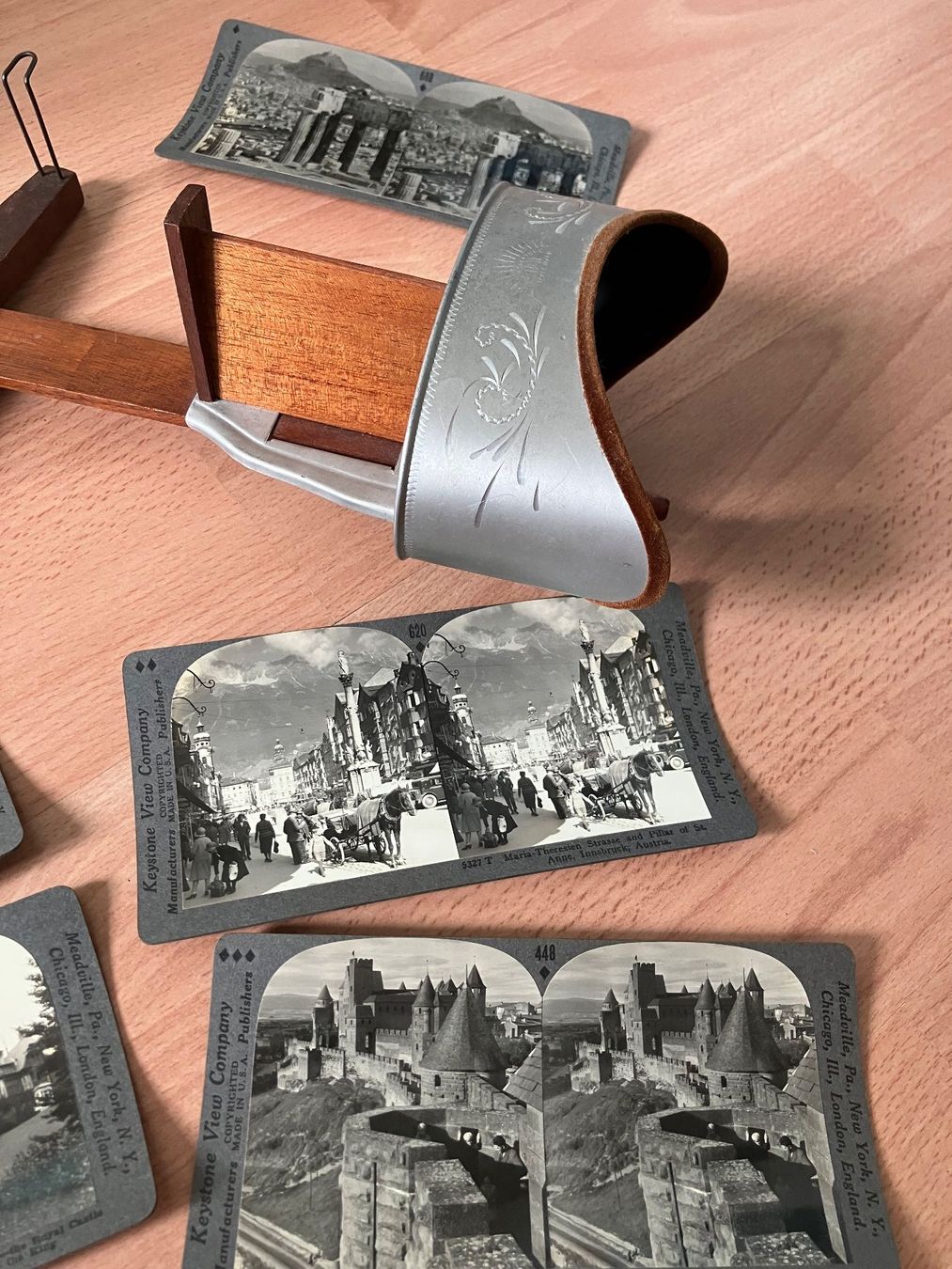 Poster & Bilder: Antique Stereo Viewer + Cards Nice! – Gebraucht aus Zürich von Classic_Collection_Zurich 2