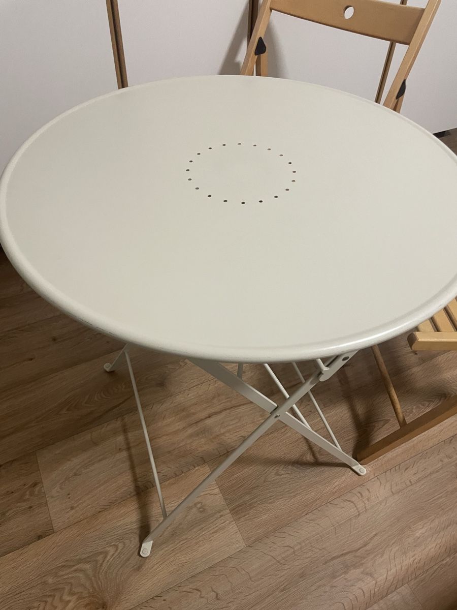 Tische: Round Table  – Gebraucht aus Biel/Bienne von kat_cl6y 2
