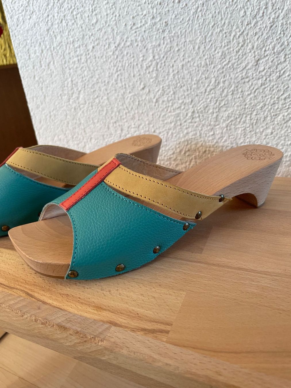 Herrenschuhe: Trendige Design Schuhe TOKUSHUU Gr. 37 – Gebraucht aus Köniz von kupu-kupu 1
