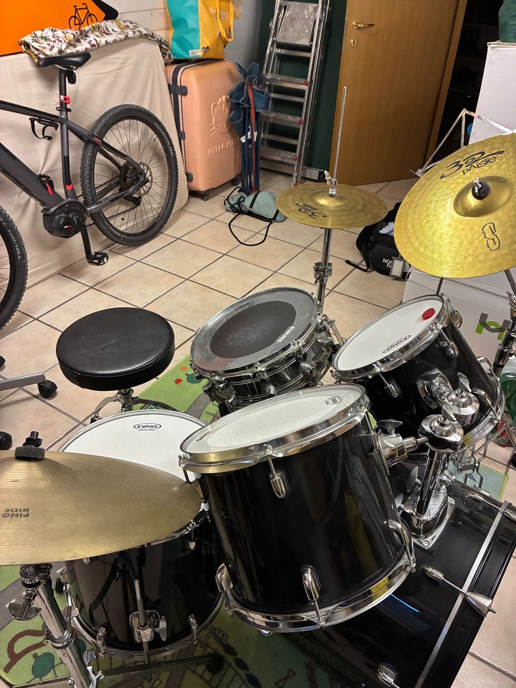 Evans Instruments de musique: Kinder-Schlagzeug Mit Doppelpedal – D'occasion à Muttenz par ben_fxy2 1