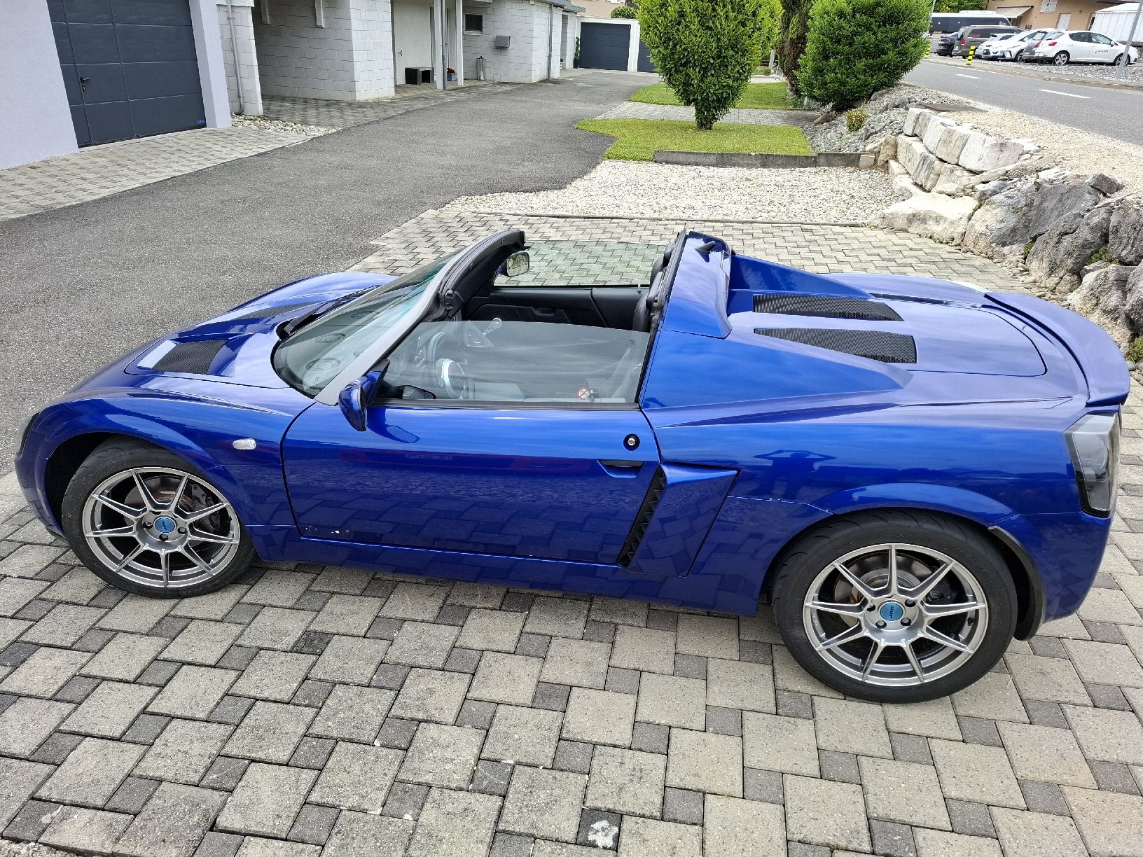 Opel Automobili: Opel Speedster 2.0 turbo à vendre – Usato da Fétigny venduto da truebi14 2