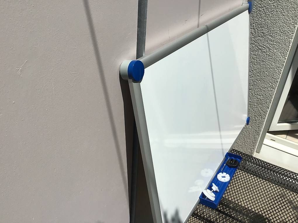 Lavagne: Magnetisches Whiteboard 91 x 61 cm "Hebel 2000" – Usato da Küsnacht ZH venduto da Asailor 1