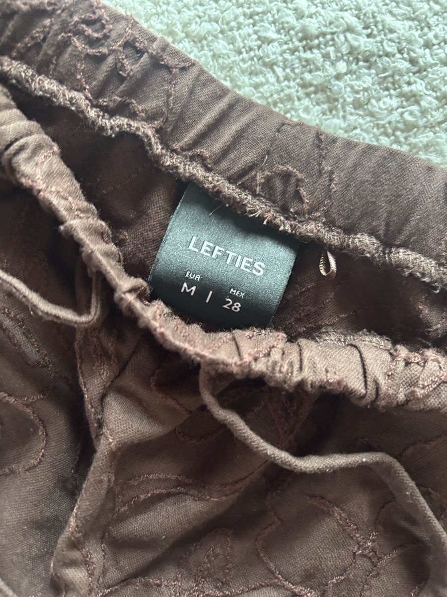 Hosen: Brown patterned trousers size M – Neu (gemäss Beschreibung) aus Willerzell von cha_qk8t 1