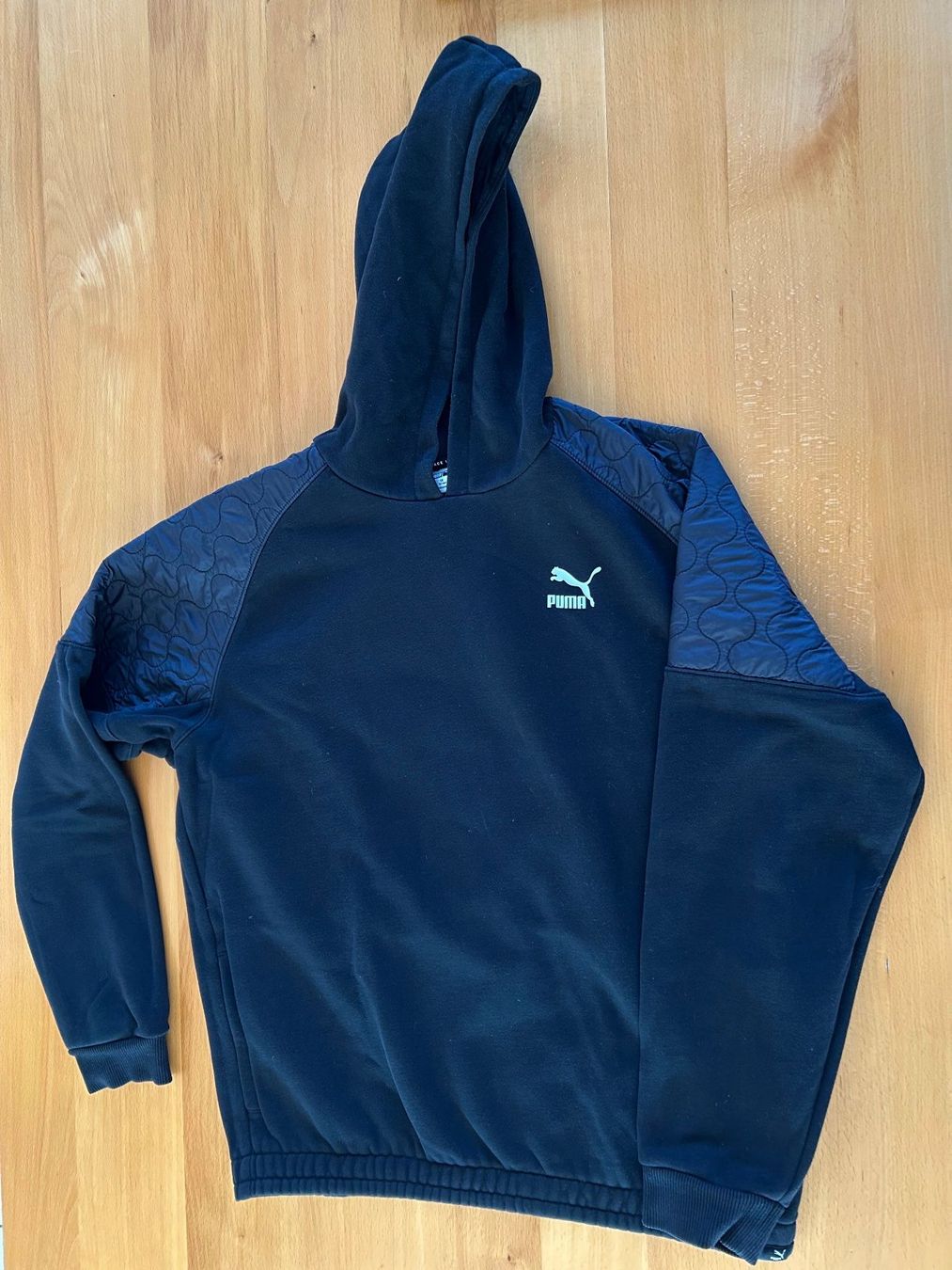 Puma Maglioni & Felpe: Sweatshirt Puma / 176 / Kapuzen-Pullover / Hoodie – Usato da Dotzigen venduto da rapunzel03