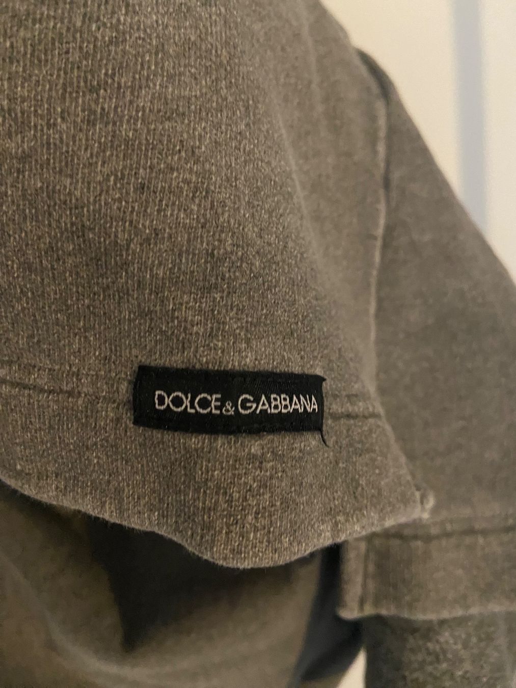 Dolce & Gabbana Maglioni & Felpe: Dolce & Gabbana Hoodie – Usato da Zürich venduto da Larazade 2