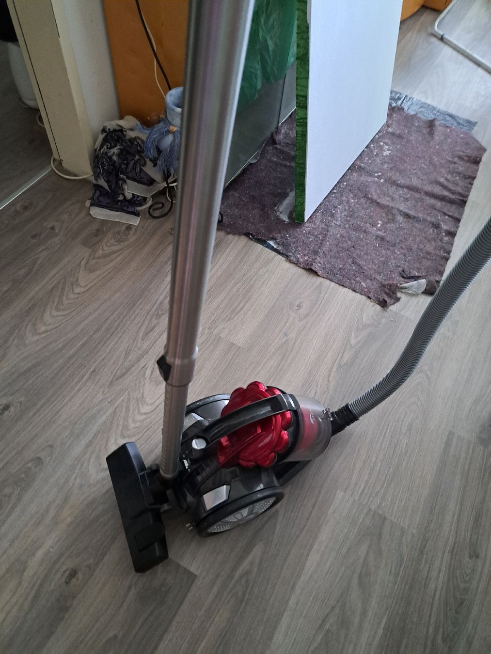 Aspirapolveri & Accessori: Zyklon Staubsauger – Usato da Altendorf venduto da ast_wjm9 1