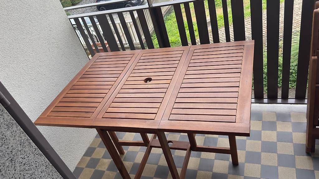 Tischset: Table de jardin pliable avec 4 chaises – Gebraucht aus Bernex von Pauline.sch