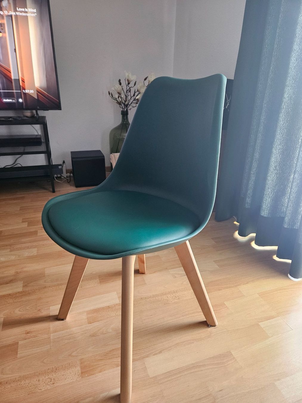 Set de table et chaises: Esstisch + 4x Stuhl – D'occasion à Bäretswil par agab 3
