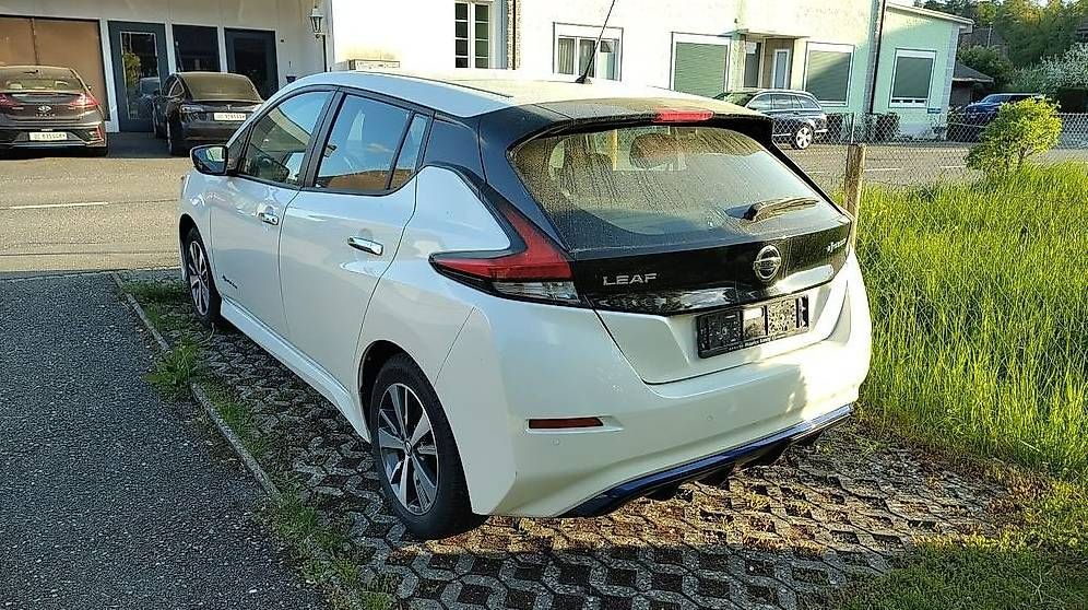 Automobili: Nissan Leaf Visia – Usato da Langenthal venduto da Goergens10 1