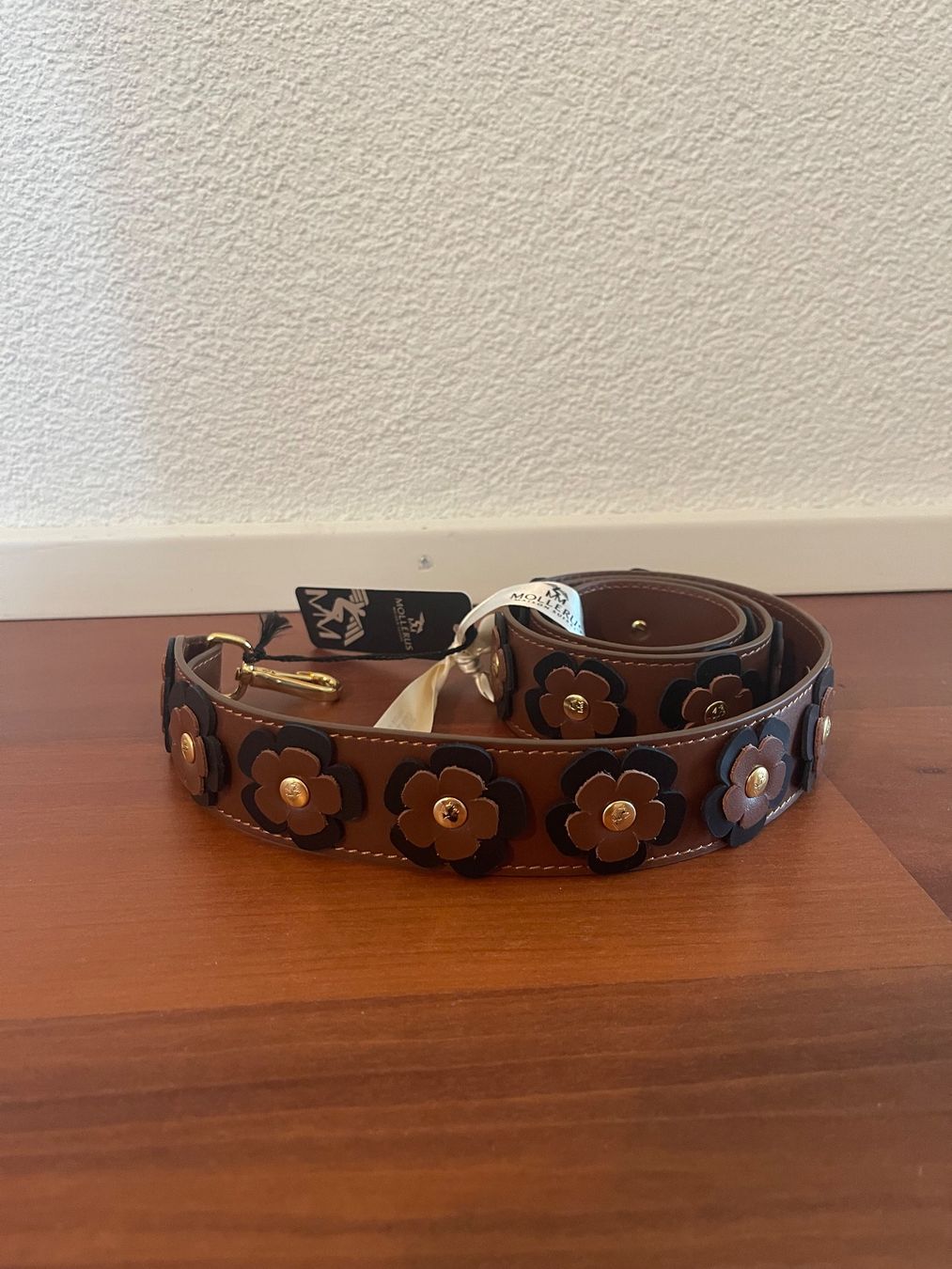Maison Mollerus Altro in  Abbigliamento & Accessori: Mollerus Schultergurt mit Blumen - Neuwertig! – Nuovo (secondo la descrizione) da Wangen ZH venduto da unihocplayerin7 2