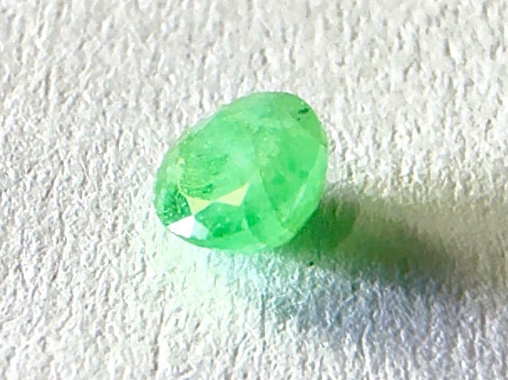 Pietre preziose: Natural, echter  Smaragd, transluzid /0.4ct /AA/HV/G – Nuovo (secondo la descrizione) da Zuerich venduto da SonderArt-Wertgut 1