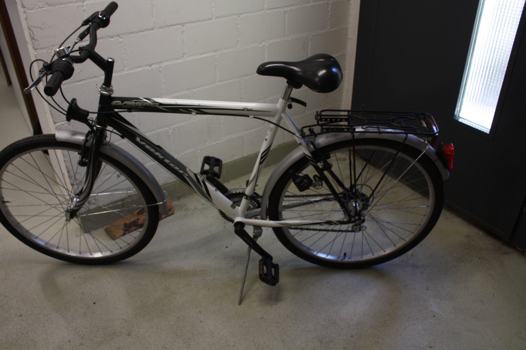 Biciclette: Vektor Escape Fahrrad – Usato da Wettingen venduto da Licht08