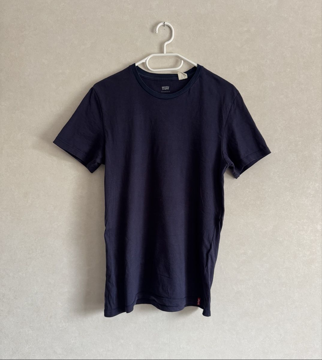 Levi's T-shirt: Levi's T-Shirt Grösse M - Sommer  – Usato da Flumenthal venduto da Krajan