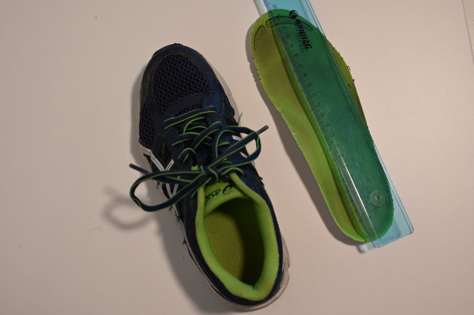 Asics Scarpe per ragazzi: Asics Laufschuhe (Grösse 35.5) – Usato da Reichenbach i. K. venduto da Dani16 4