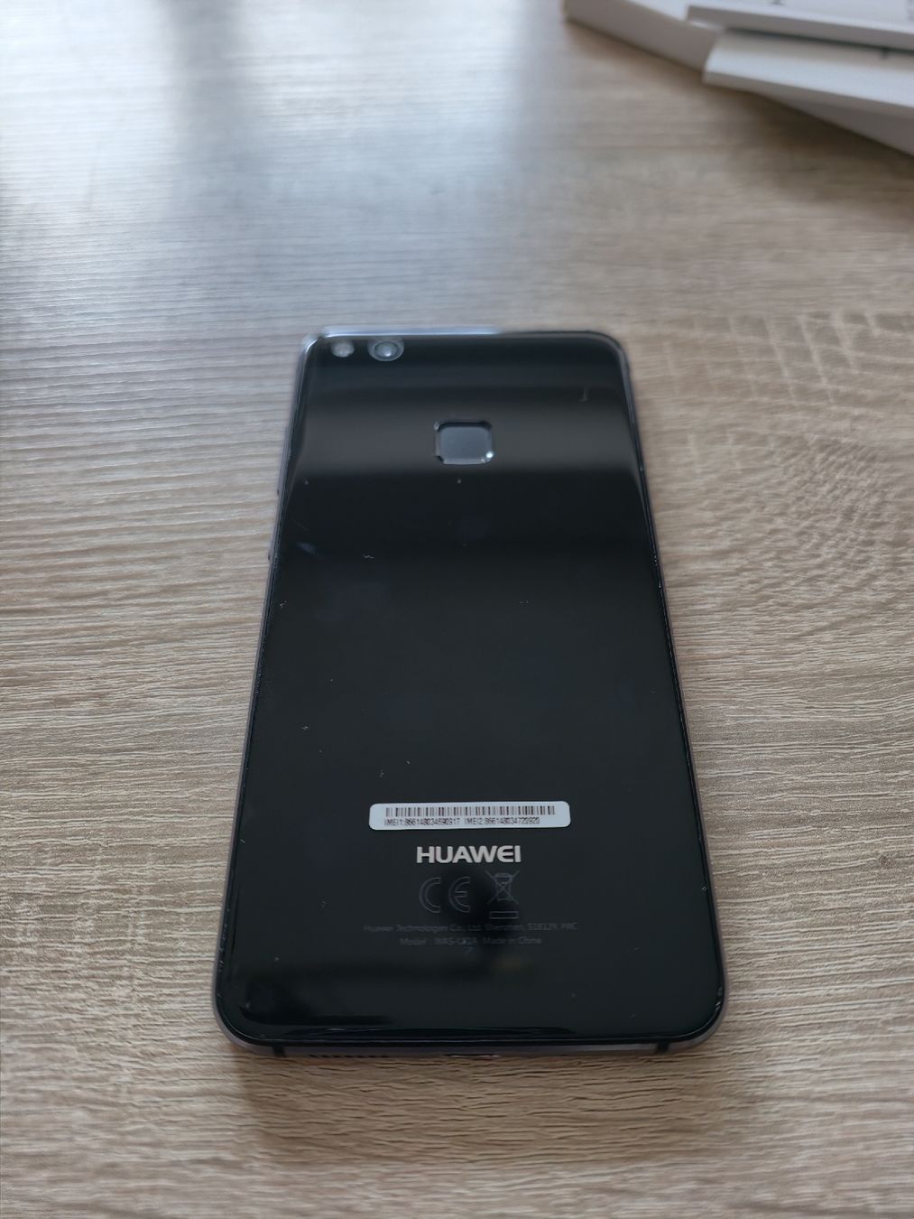 Huawei Telefoni cellulari / Smartphones: Huawei P10 Lite – Usato da Basel venduto da leyendasrr 2